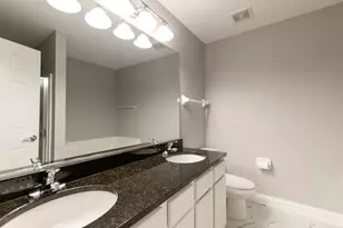 43 Foxcroft Rd, Naperville, IL 60565 - Photo 24