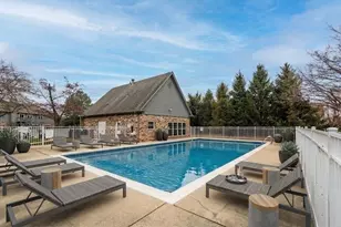 43 Foxcroft Rd, Naperville, IL 60565 - Photo 34