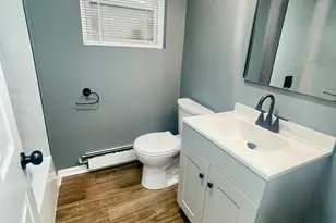 2328 N Lawndale Ave, Chicago, IL 60647 - Photo 16