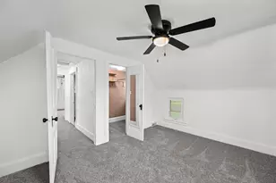 2037 30th St, Rock Island, IL 61201 - Photo 16