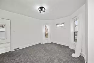 2037 30th St, Rock Island, IL 61201 - Photo 8