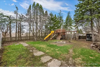 205 N Pine Street, Waterman, IL 60556 - Photo 30