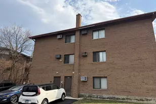 1130 Chalet Dr, Darien, IL 60561 - Photo 6