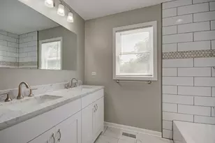 394 W 3rd St, Braidwood, IL 60408 - Photo 18