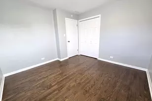 7841 W 74 St, Bridgeview, IL 60455 - Photo 10