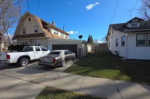 674 N Liberty St, Elgin, IL 60120 - Photo 26