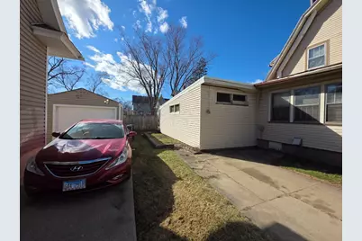 674 N Liberty Street, Elgin, IL 60120 - Photo 8