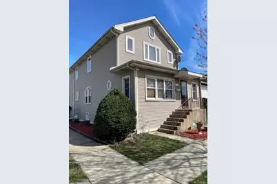 2247 N 73rd Avenue, Elmwood Park, IL 60707 - Photo 2