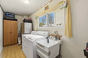 126 June Ln, Lombard, IL 60148 - Photo 26