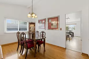 126 June Ln, Lombard, IL 60148 - Photo 8