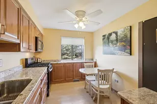 493 Elizabeth Dr, Wood Dale, IL 60191 - Photo 6