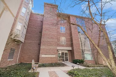 57 E Hattendorf Avenue #304, Roselle, IL 60172 - Photo 1
