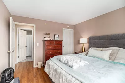 57 E Hattendorf Avenue #304, Roselle, IL 60172 - Photo 6