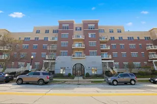 965 Rogers St, Downers Grove, IL 60515 - Photo 2