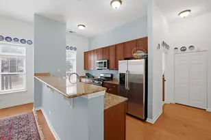 965 Rogers St, Downers Grove, IL 60515 - Photo 18