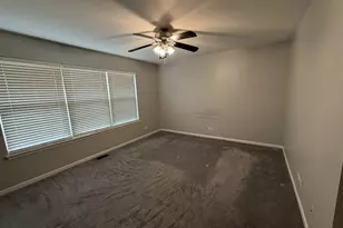 1225 Brookdale Dr, Carpentersville, IL 60110 - Photo 12