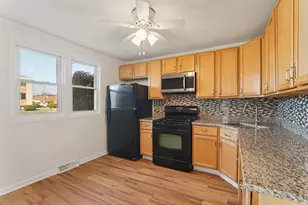 1645 N 23rd Ave, Melrose Park, IL 60160 - Photo 6