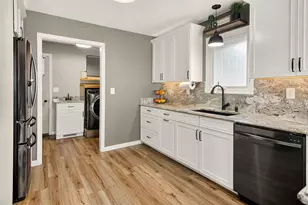 6302 Winchester Dr, Rockford, IL 61109 - Photo 12