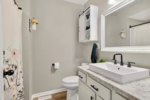 6302 Winchester Dr, Rockford, IL 61109 - Photo 18