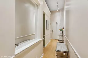 [Address not provided], Evanston, IL 60201 - Photo 4