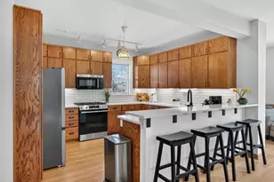 323 N Prospect Ave, Park Ridge, IL 60068 - Photo 10