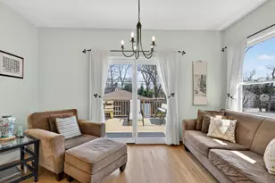 323 N Prospect Ave, Park Ridge, IL 60068 - Photo 18