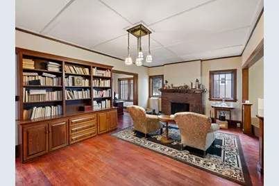 812 Garfield Avenue, Rockford, IL 61103 - Photo 6