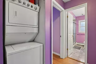 2147 Ridge Ave, Evanston, IL 60201 - Photo 20