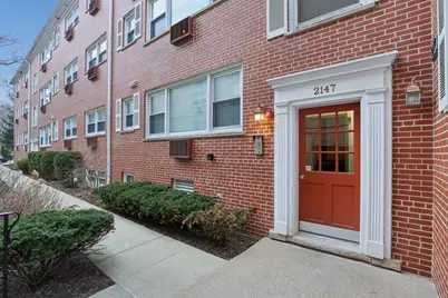 2147 Ridge Avenue #2D, Evanston, IL 60201 - Photo 2