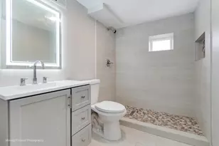 9432 S Bishop St, Chicago, IL 60620 - Photo 16