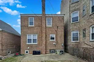 9432 S Bishop St, Chicago, IL 60620 - Photo 24