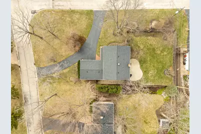 196 E Louis Avenue, Lake Forest, IL 60045 - Photo 32