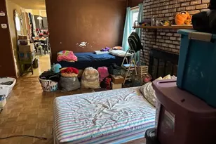 1025 E 1st St, Coal City, IL 60416 - Photo 2