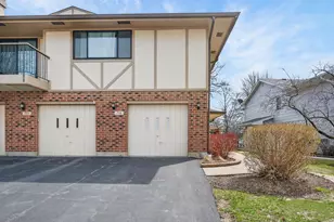 755 Whalom Ln, Schaumburg, IL 60173 - Photo 2