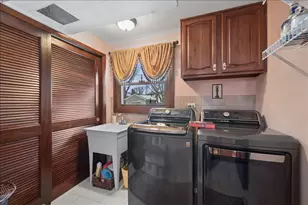 1190 Buttercup Ln, Bartlett, IL 60103 - Photo 16