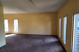 2736 178th St, Lansing, IL 60438 - Photo 4