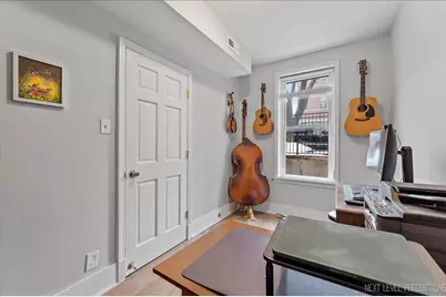 2142 W 18th Street, Chicago, IL 60608 - Photo 4