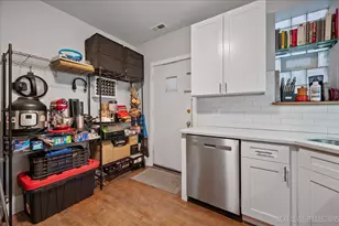 2142 W 18th St, Chicago, IL 60608 - Photo 8