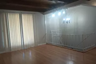 22223 Navaho Ave, Sauk Village, IL 60411 - Photo 4