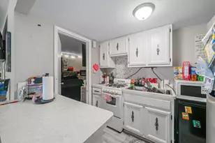 220 N Rosedale Ave, Aurora, IL 60506 - Photo 16