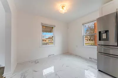 225 Marshall Avenue, Bellwood, IL 60104 - Photo 6