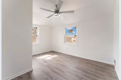 225 Marshall Avenue, Bellwood, IL 60104 - Photo 8