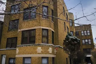 1919 W Berteau Ave, Chicago, IL 60613 - Photo 1