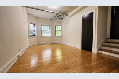 1919 W Berteau Avenue #R, Chicago, IL 60613 - Photo 2