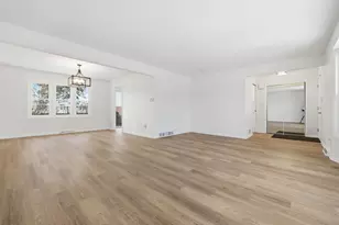 15606 Hollyhock Ct, Orland Park, IL 60462 - Photo 16