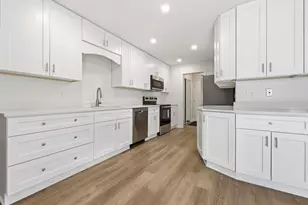 15606 Hollyhock Ct, Orland Park, IL 60462 - Photo 10