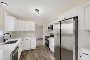 141 Timberlane Rd, Matteson, IL 60443 - Photo 8