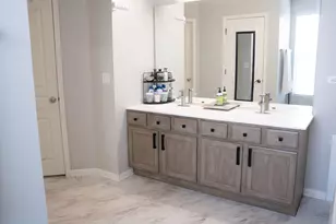 250 Tiger St, Bolingbrook, IL 60490 - Photo 26