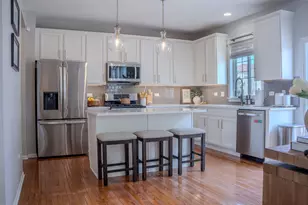 250 Tiger St, Bolingbrook, IL 60490 - Photo 8