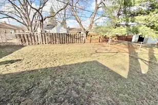 2707 Ridge Ave, Rockford, IL 61103 - Photo 4